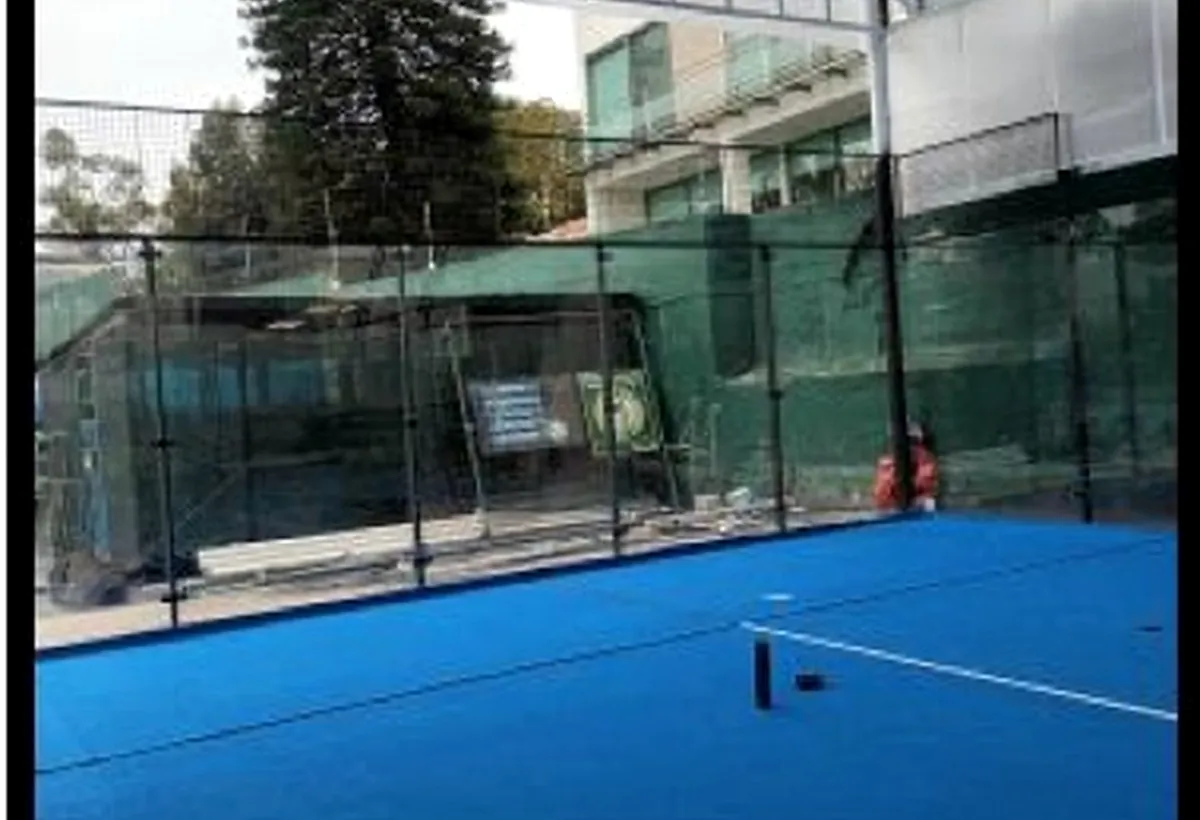 Cancha de pádel cubierta construida en Coyoacán